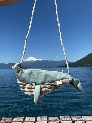 Cartera ballena - verde agua 