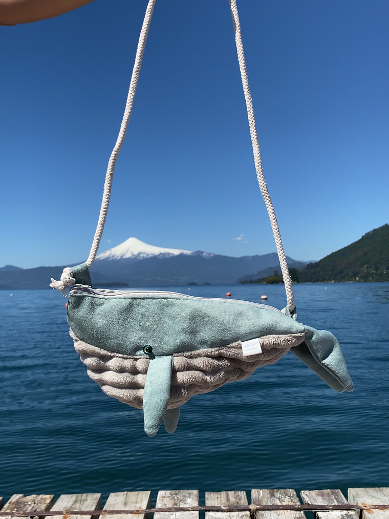 Cartera ballena - verde agua  1