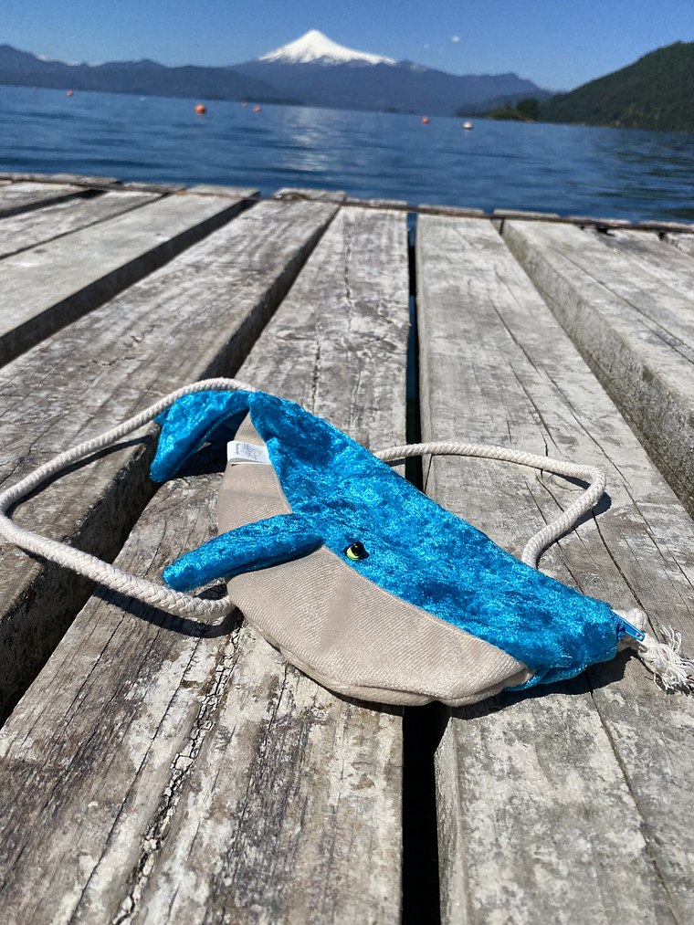 Cartera ballena - calipso plush 2