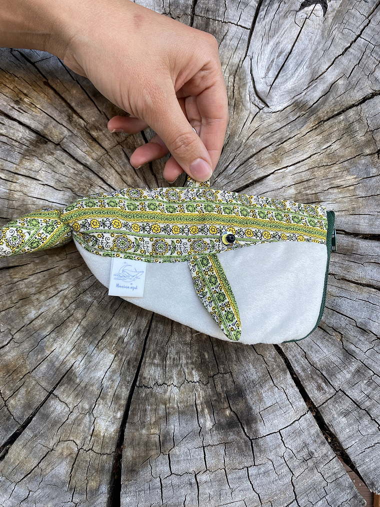 Porta lentes- estampado verde  1