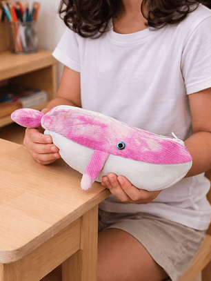 Estuche ballena azul “s” teñido rosa 