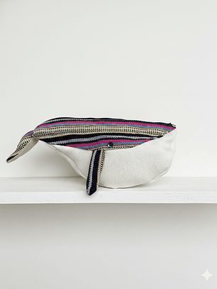 Estuche ballena azul “L”- Telar colores 