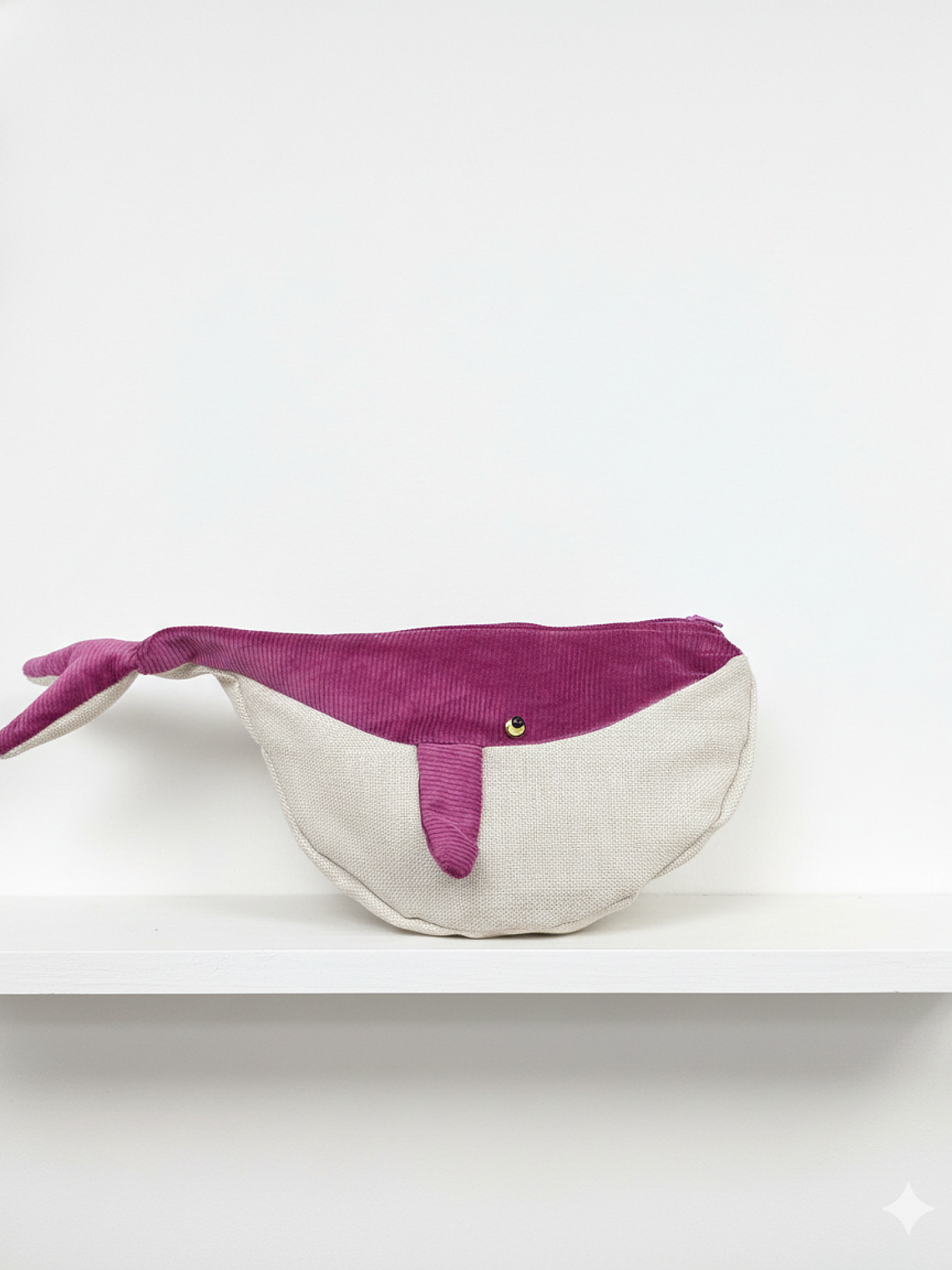 Estuche ballena azul “L”- fucsia cotele 1