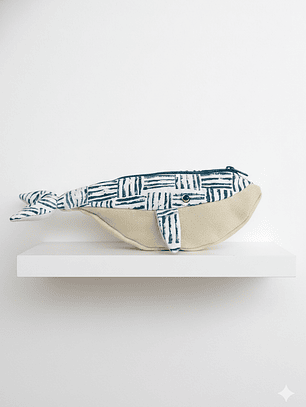 Estuche ballena azul “s” - Líneas azules