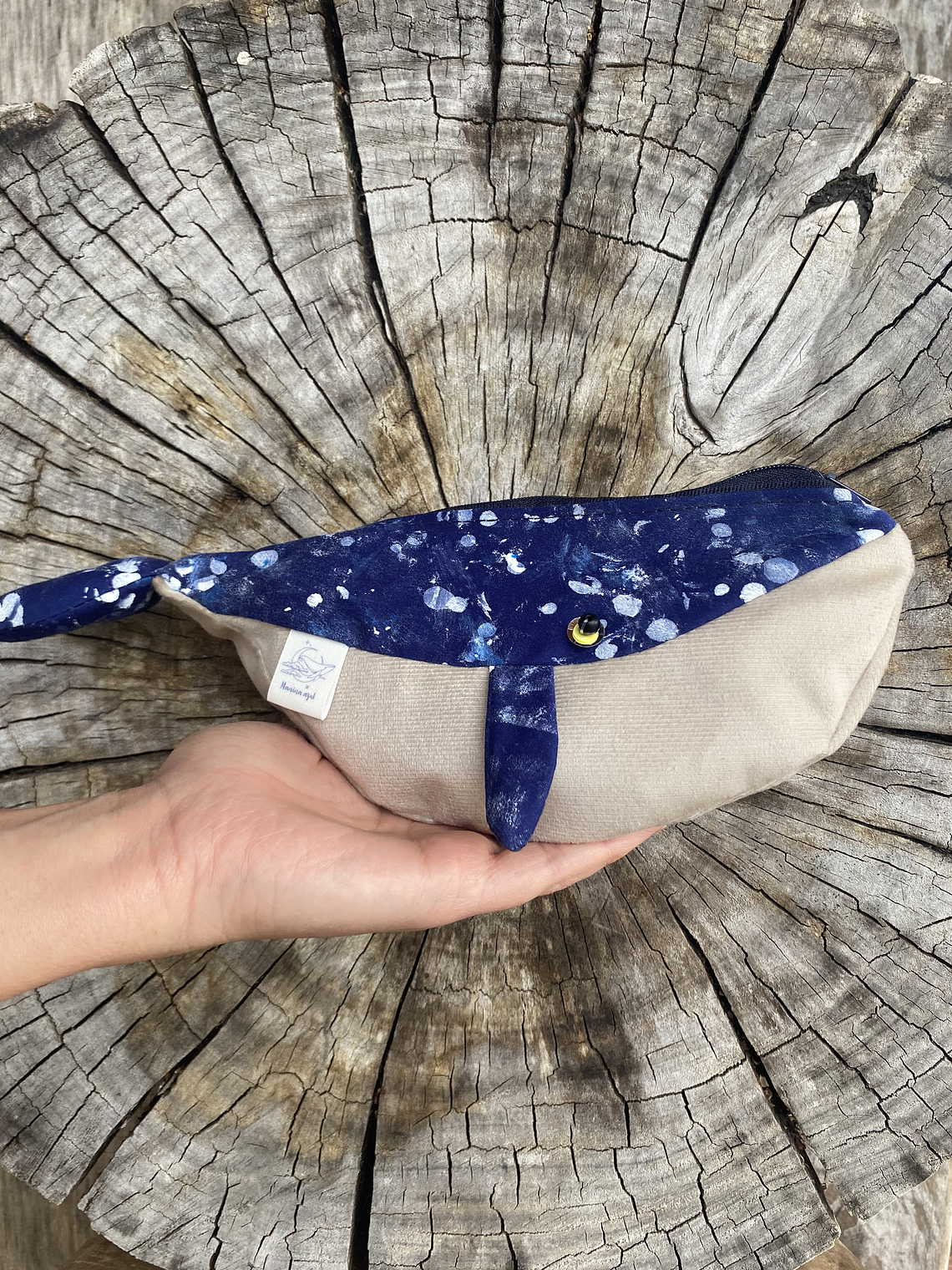 Estuche ballena azul “s” - azul pintura brilla en oscuridad  4