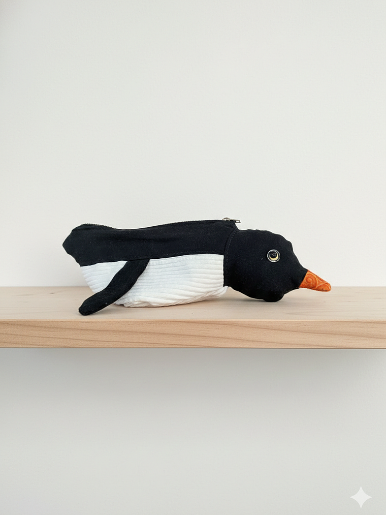 Estuche pingüino  1