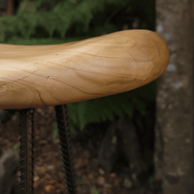 Taburete madera y fierro