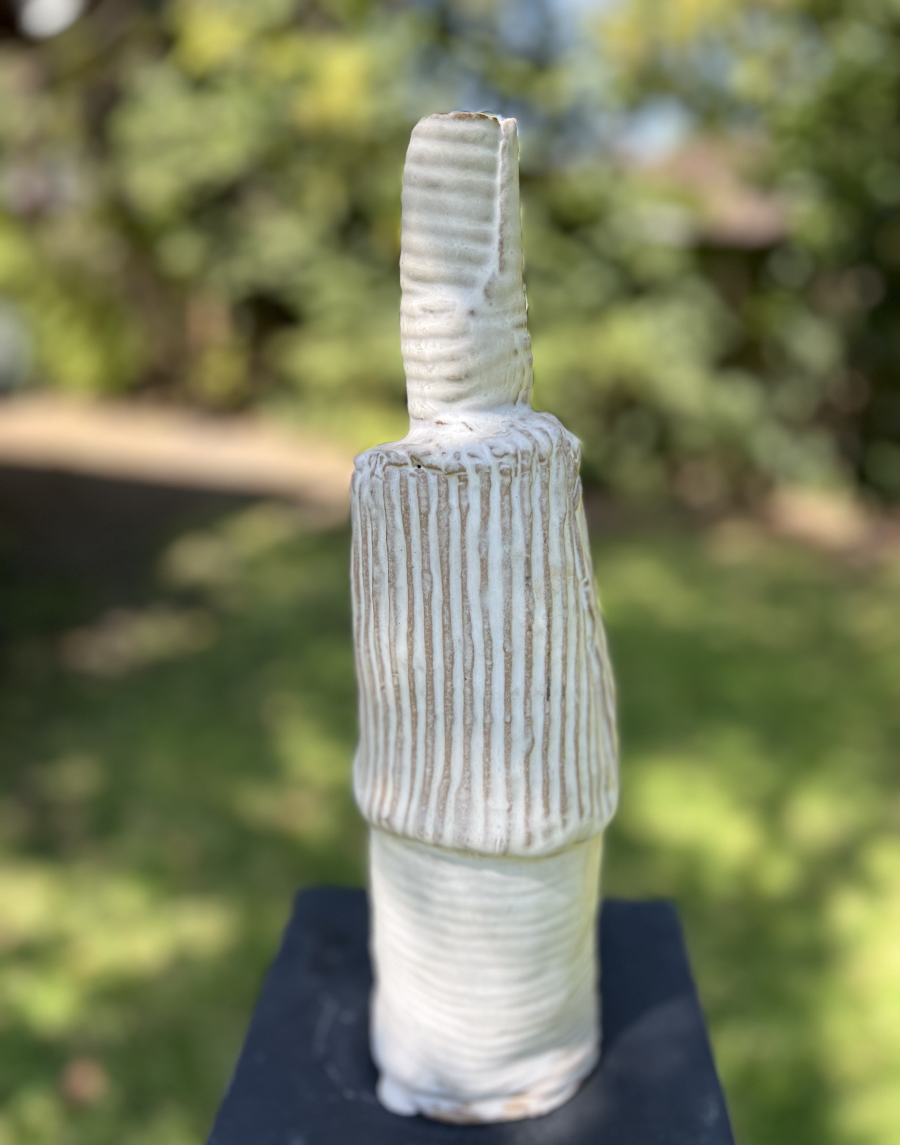 Totem Blanco 2