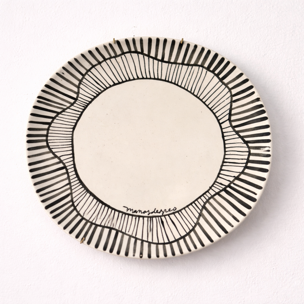 Plato Rayas B&W 1