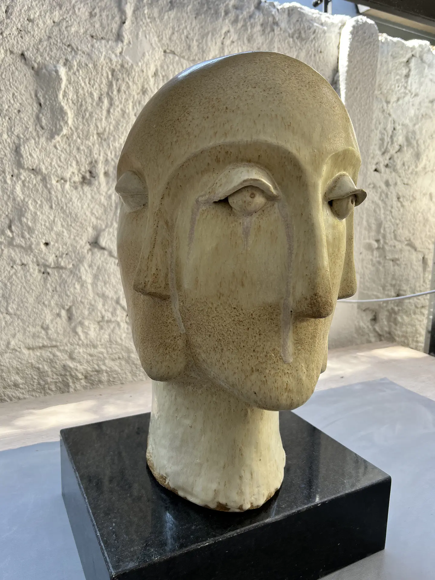 Cabezas Manos de Gres 13