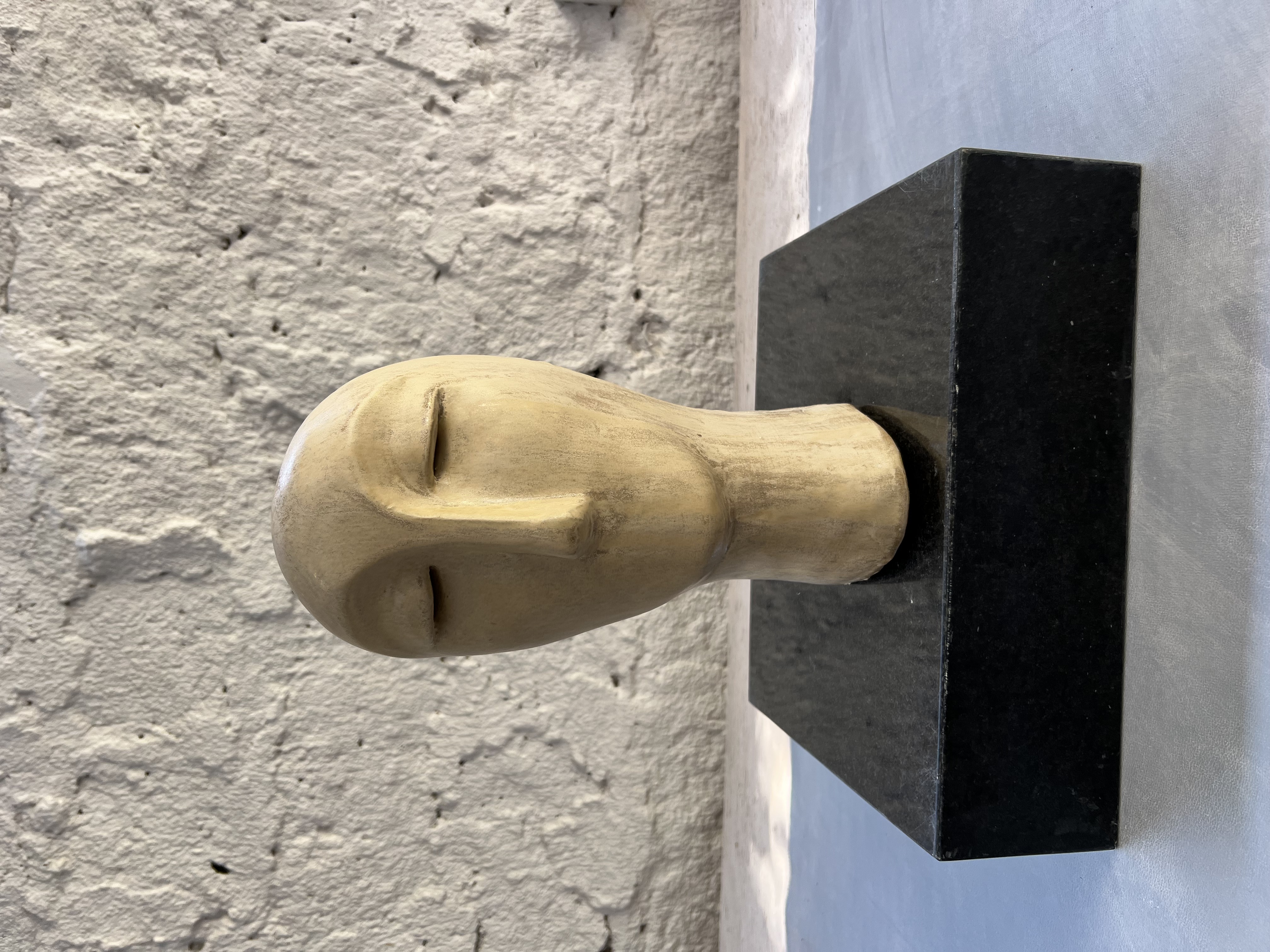 Cabezas Manos de Gres 18