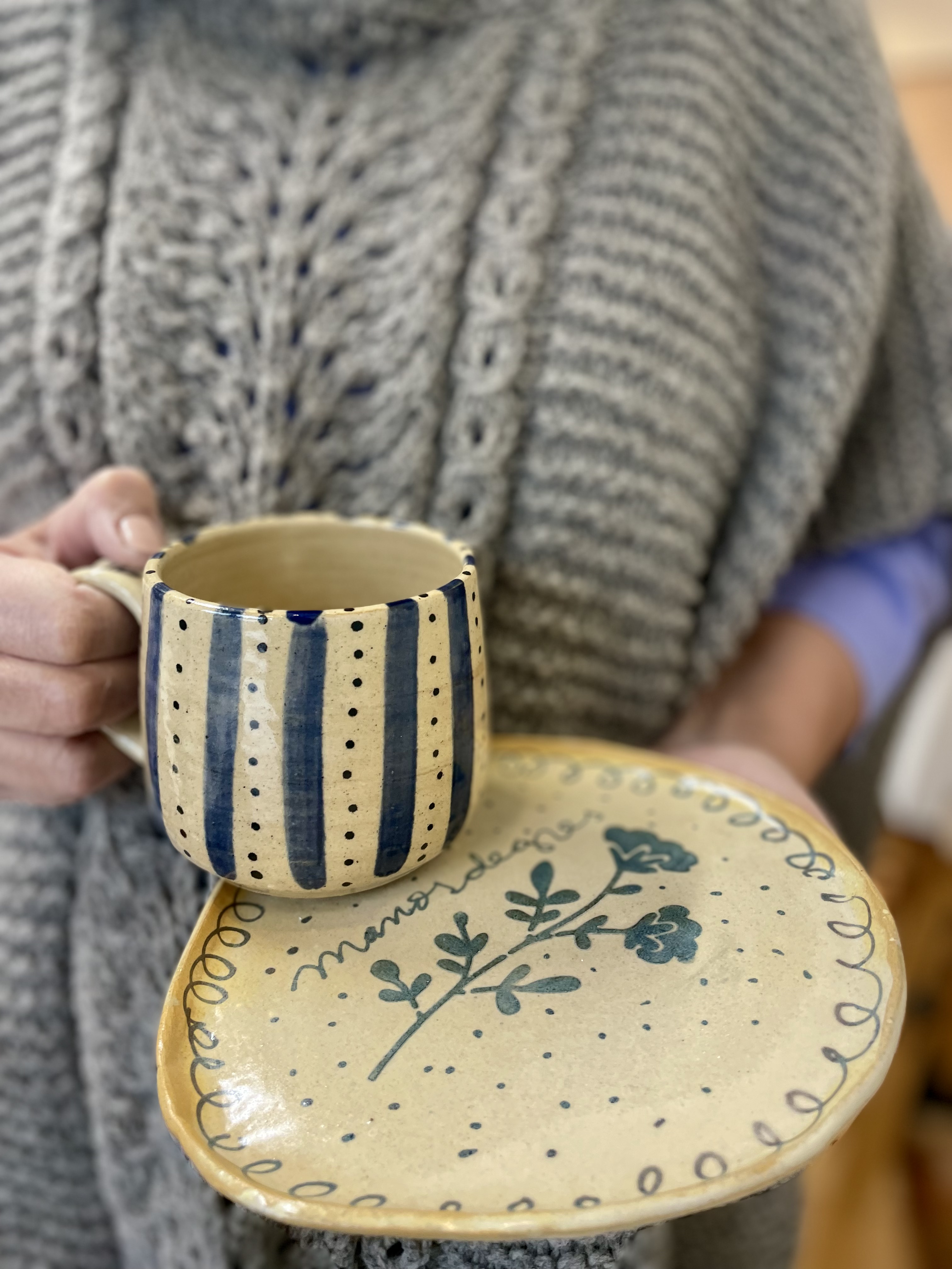 Juego Tazas y Platos Azul Pintado 2