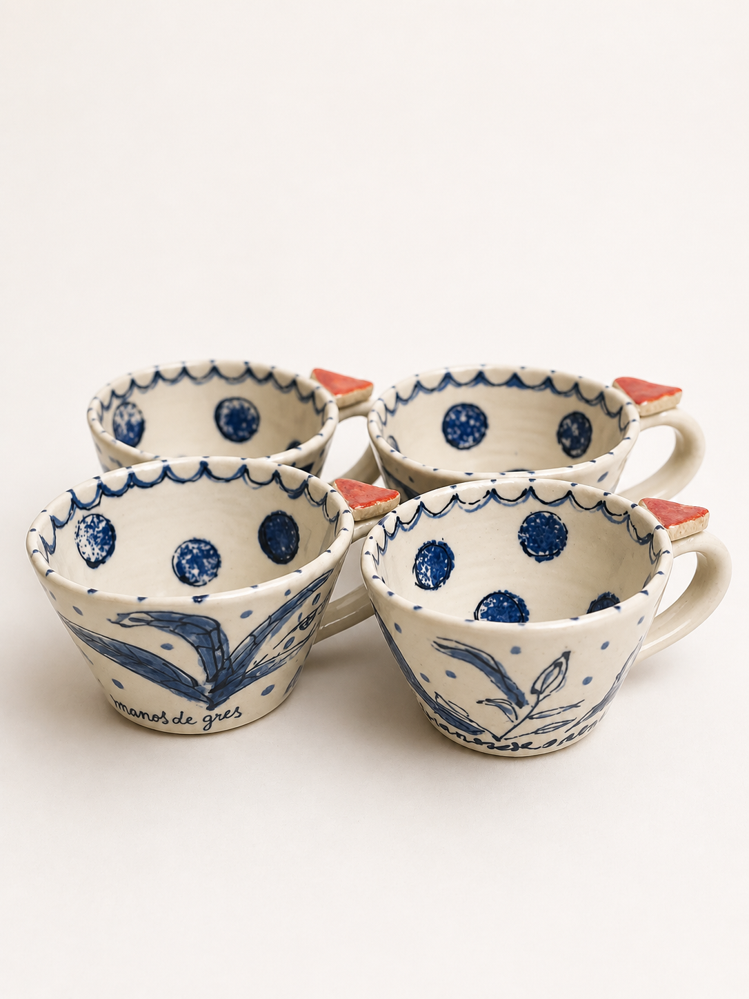 Set 4 Tazones Flor Azul Asimétricos 2