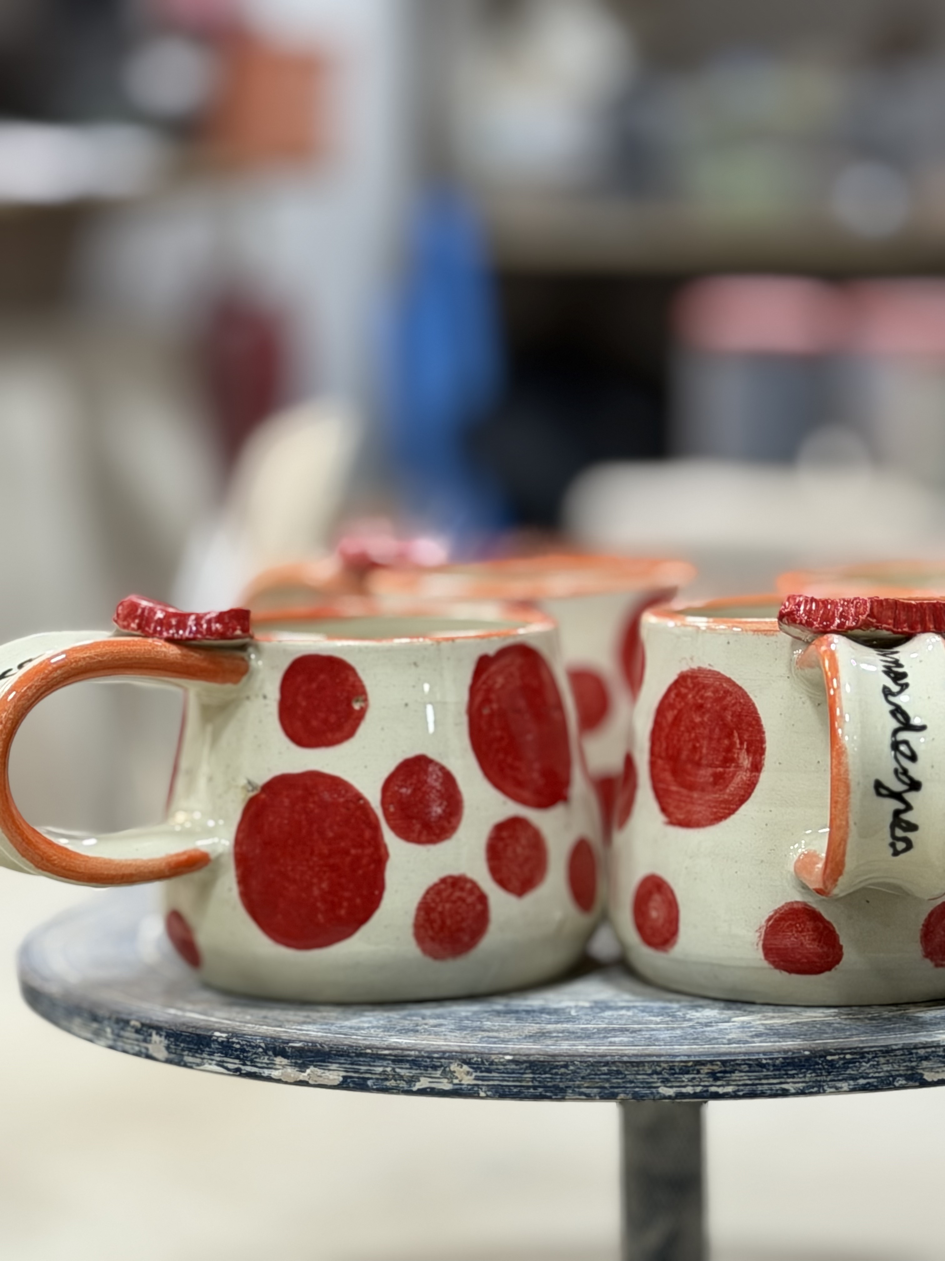 Set 4 Tazas Espresso Polka Dots Rojos 2