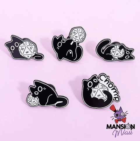PIN METALICO GATO NEGRO