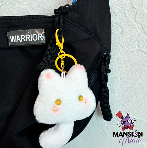 LLAVERO BAG CHARM GATITO BLANCO OJOS DE COLORES