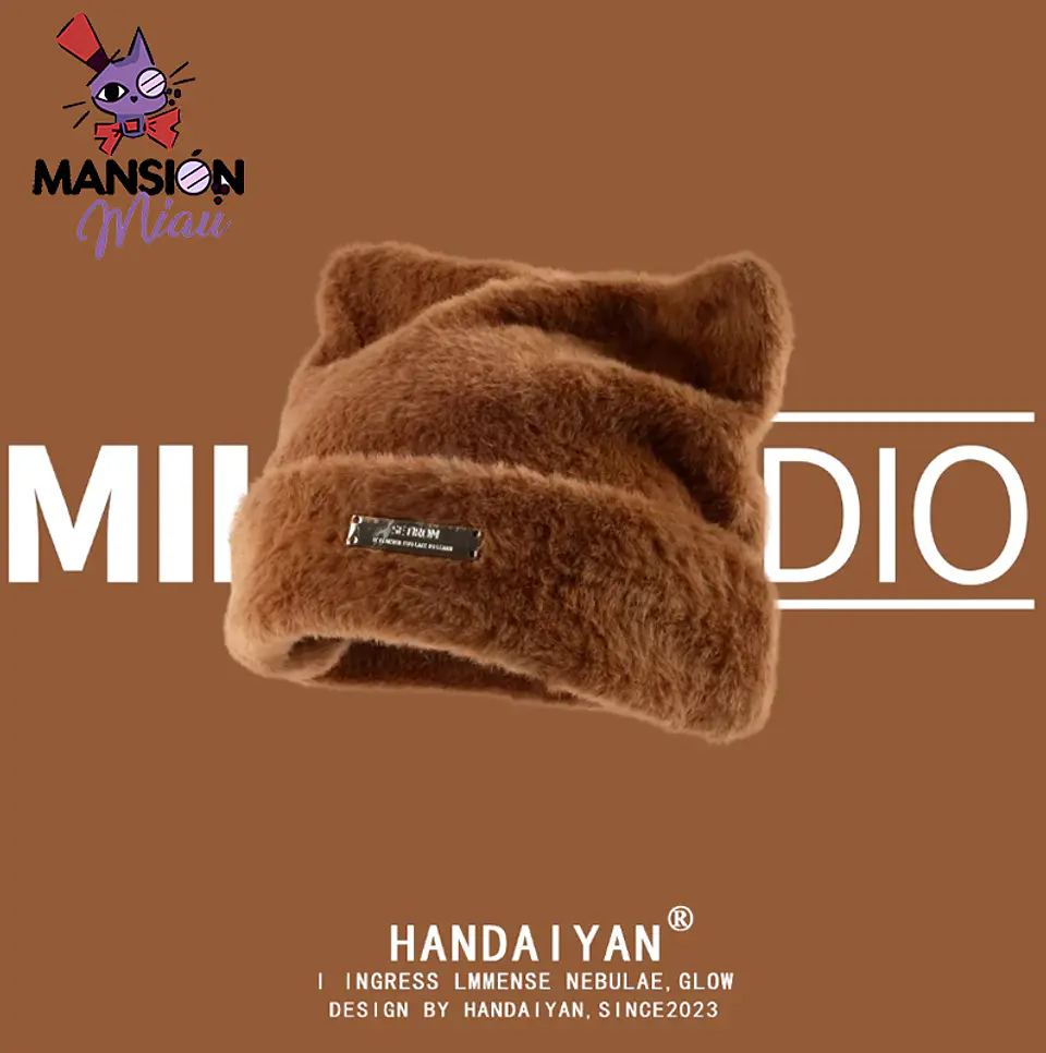 GORRO PELUDO CUADRADO OREJITAS 4