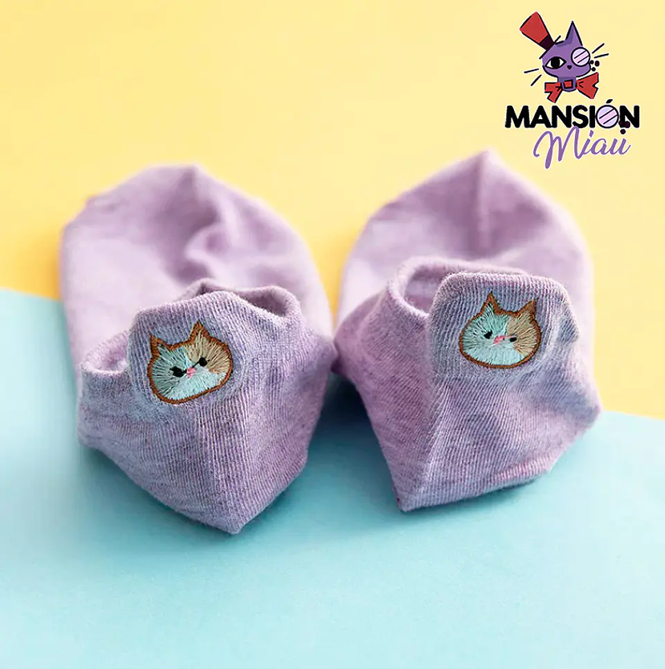 CALCETINES DE ALGODÓN TOBILLEROS GATITO BORDADO  7
