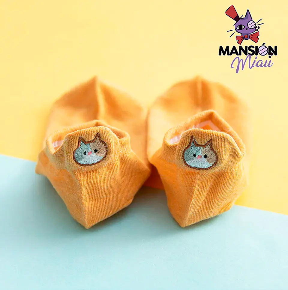 CALCETINES DE ALGODÓN TOBILLEROS GATITO BORDADO  8
