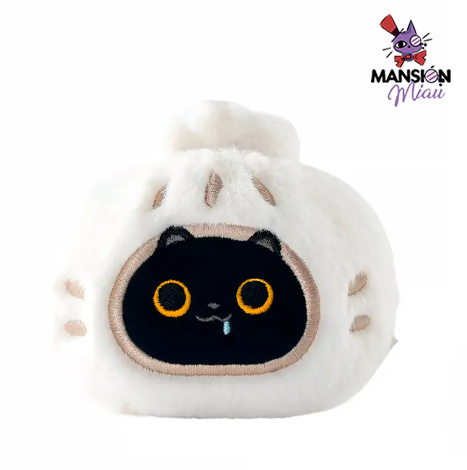PELUCHE GATITO SIENDO COMIDA 4