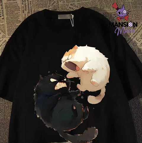 POLERA GATOS PELEANDO 