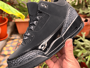 Jordan Black Cat ( Talla 38 ) 