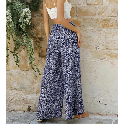 Summer wide leg pants pattern | Sewing pattern for high-waisted wide leg palazzo pants |