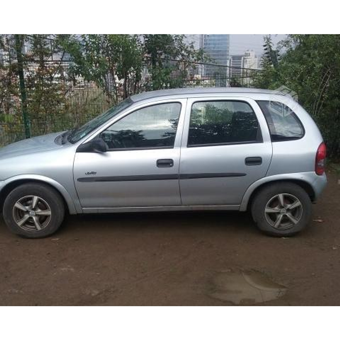 Manual de Usuario Chevrolet Corsa ( 2001 - 2006 ) Español 1