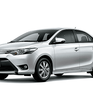 Manual de Usuario Toyota Yaris ( 2015 - 2017 ) Español