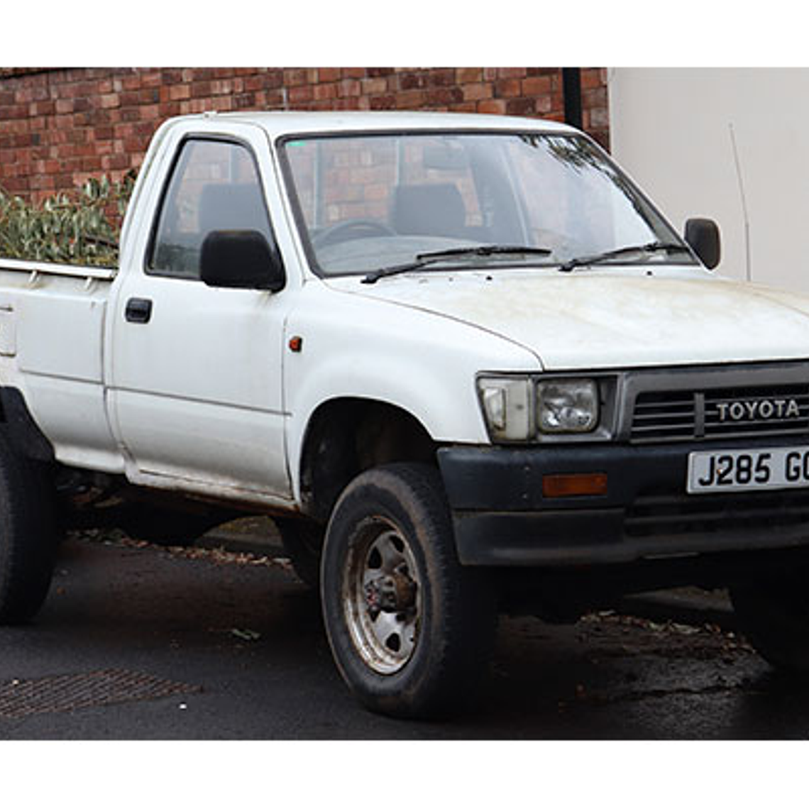 Manual De Taller Toyota Hilux (1988 - 1997) Ingles-Español 1