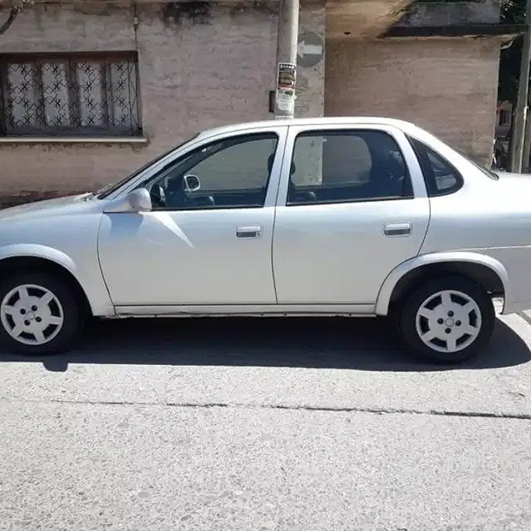 Manual De Taller Chevrolet Corsa (1998–2016) Español 1