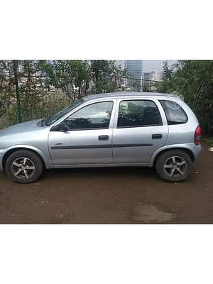 Manual de Usuario Chevrolet Corsa (2001-2006) Español