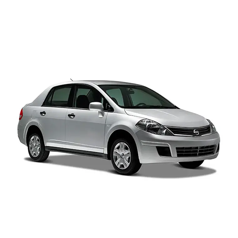 Manual de Usuario Nissan Tiida (2015-2017) Español 1