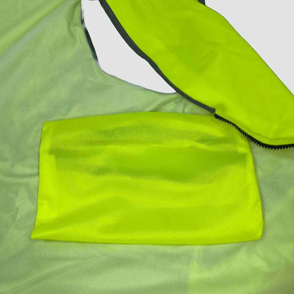 Chaleco Reflectante Auto-Empaque 4