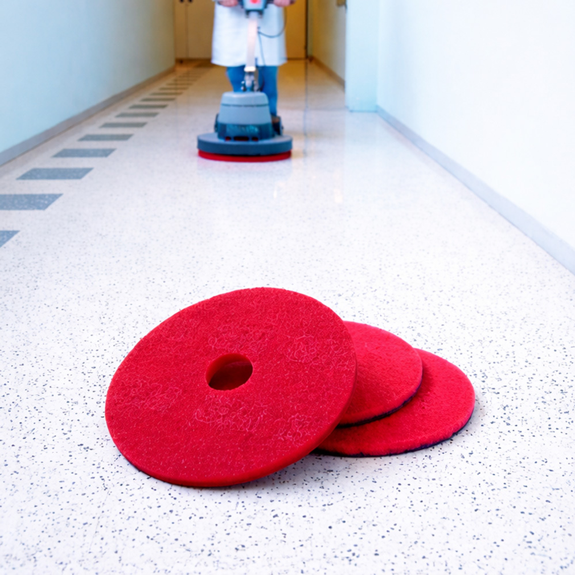 Pad de Mantención 17” Rojo para Abrillantadora – Repuesto Piso Industrial 2