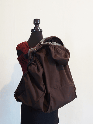 Cobertor térmico e impermeable de porteo Café