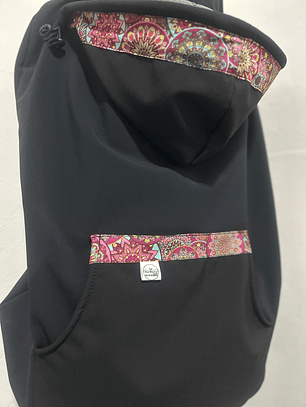 Cobertor térmico e impermeable de porteo negro Mandala