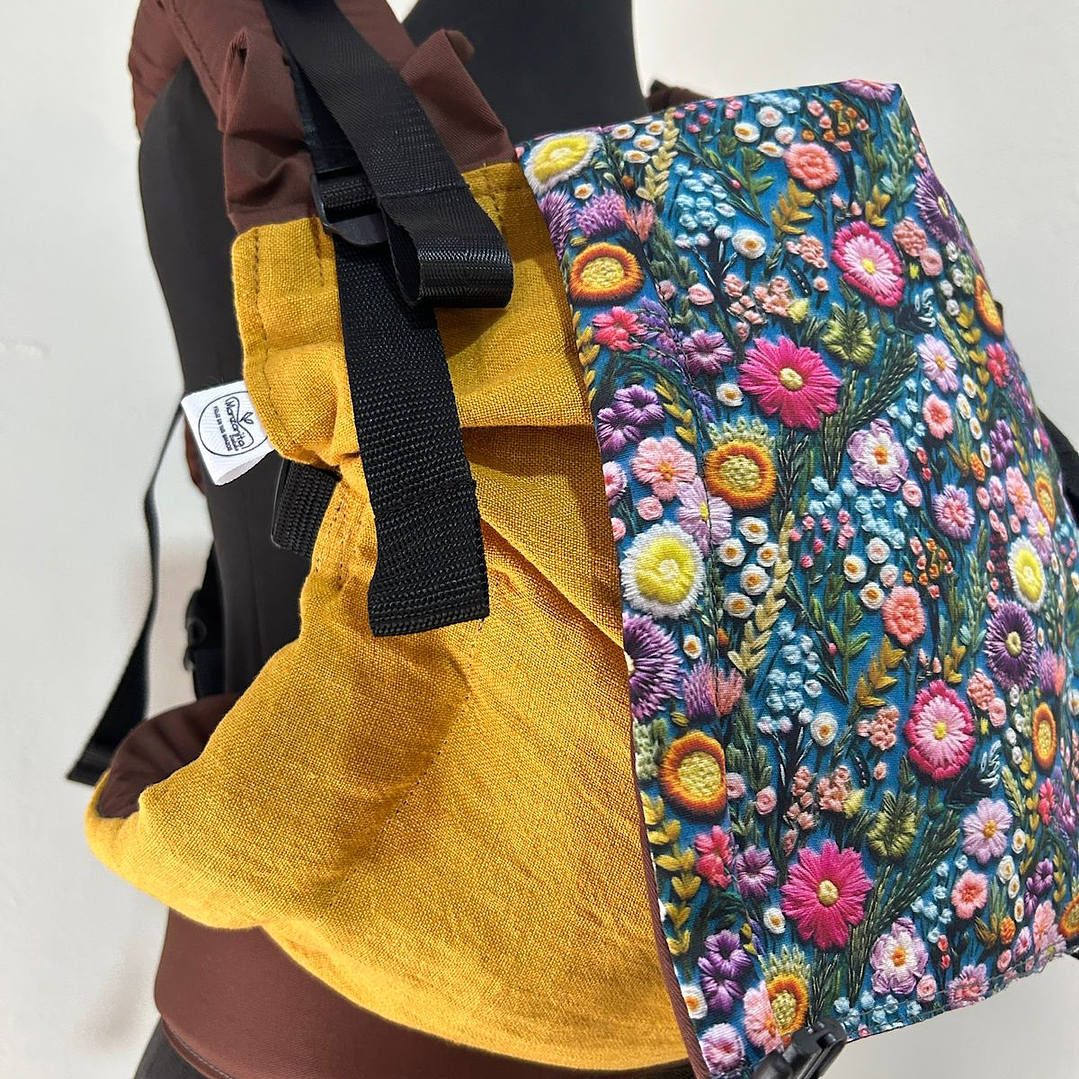 Mochila FUJI Flores oro 2