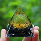 Pirâmide de Orgonite com Ametista para Meditação e Decoração - Thumbnail 18