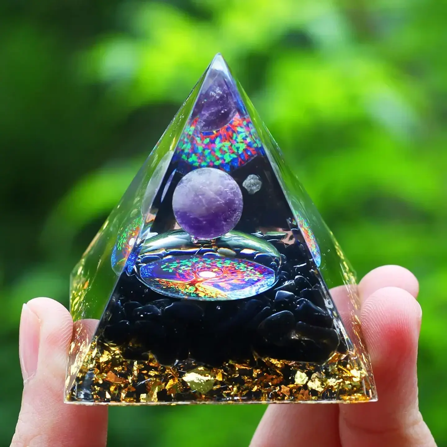 Pirâmide de Orgonite com Ametista para Meditação e Decoração 19
