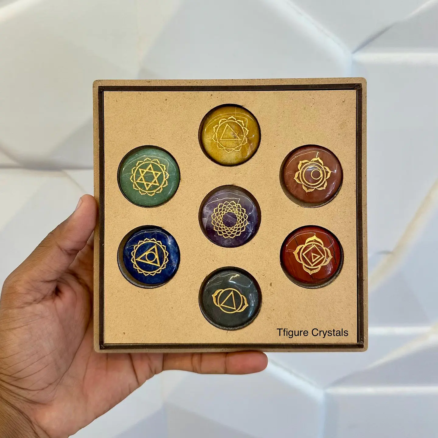 Conjunto de 7 Pedras de Cura dos Chakras: Cristais de Meditação Reiki com caixa de madeira, Cristais para Mestres Curadores 2
