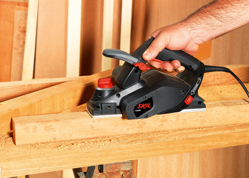 Cepillo 82 mm 1555 550w Skil 3