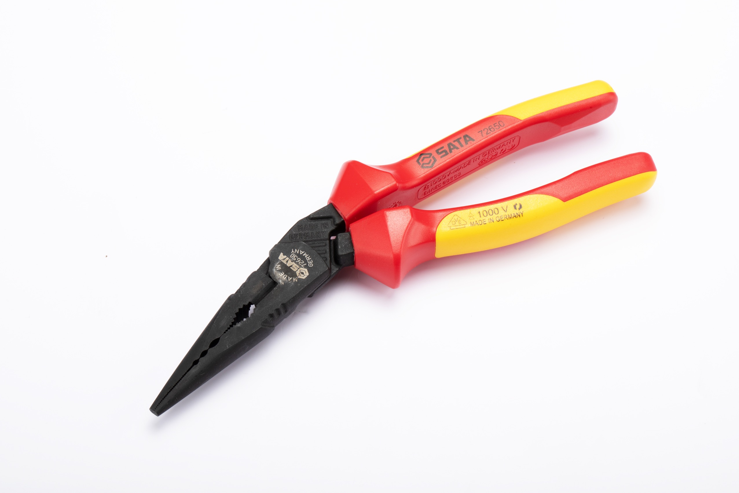 Alicate media caña 9