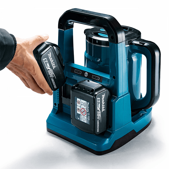 Hervidor de agua Inalámbrico 18Vx2 LXT 800ml DKT360Z Makita