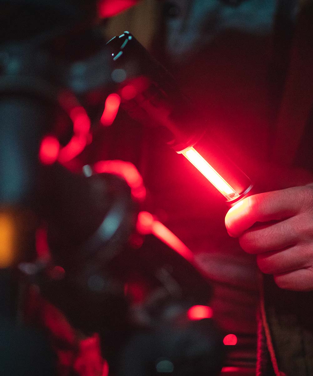 Linterna LED Usb Recargable 2000 Lumenes SLYDE KING 2K Nebo 3