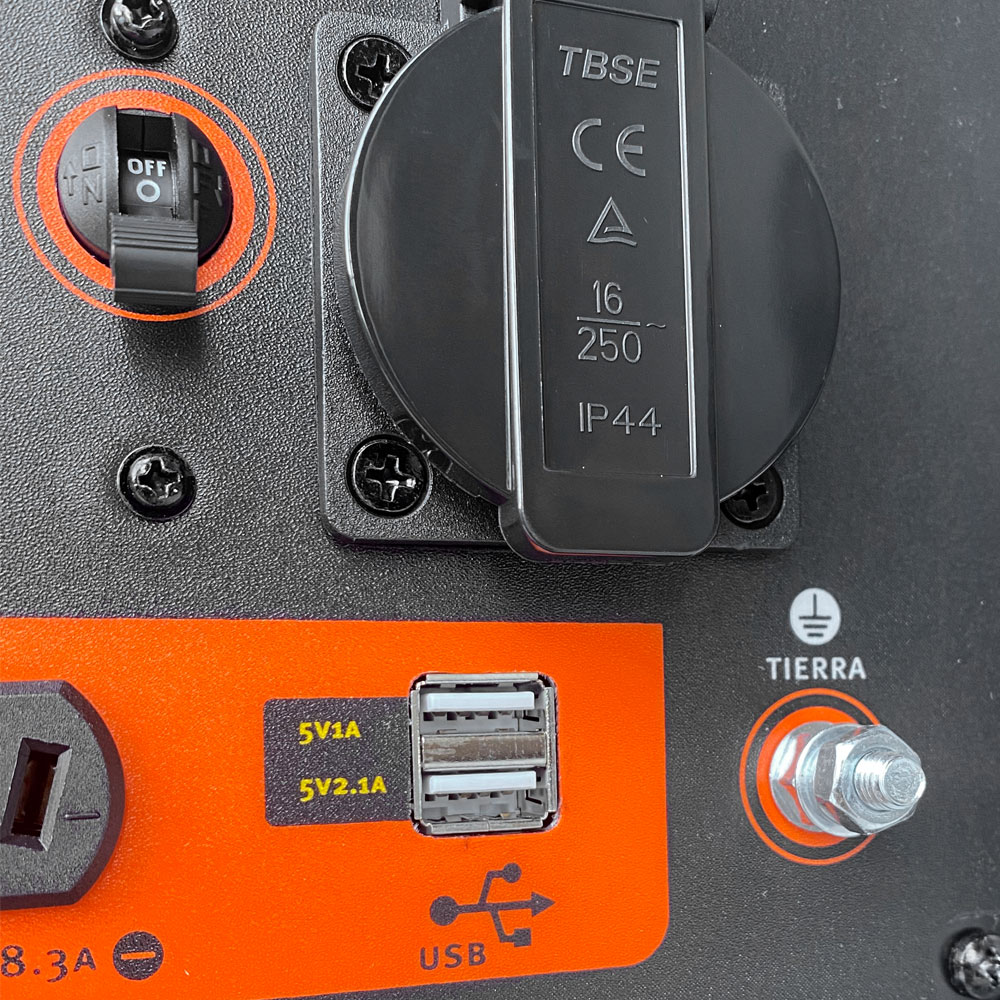 Generador eléctrico a gasolina 3,5 Kva XT35IG Kolvok 8