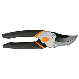 Tijera de poda BYPASS acción suave 9116 Fiskars