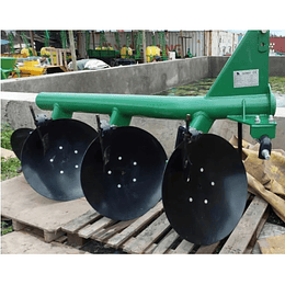 Arado de disco #330 3 x 26 pulgada 50-80hp $1.55m