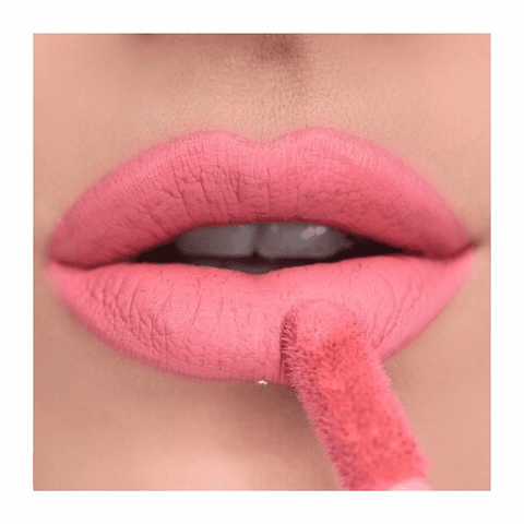 Revolution - Batom líquido Matte Bomb - Coral Cheer