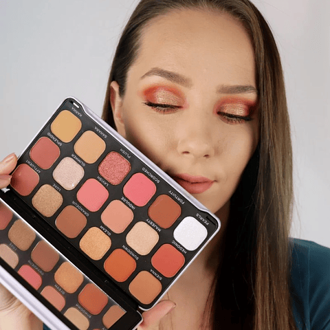 Revolution - Paleta de sombras de olhos Forever Flawless - Decadent